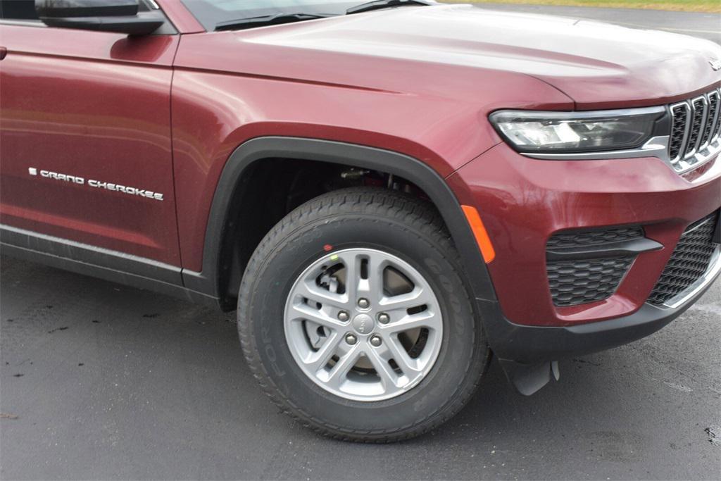 new 2025 Jeep Grand Cherokee car, priced at $37,999