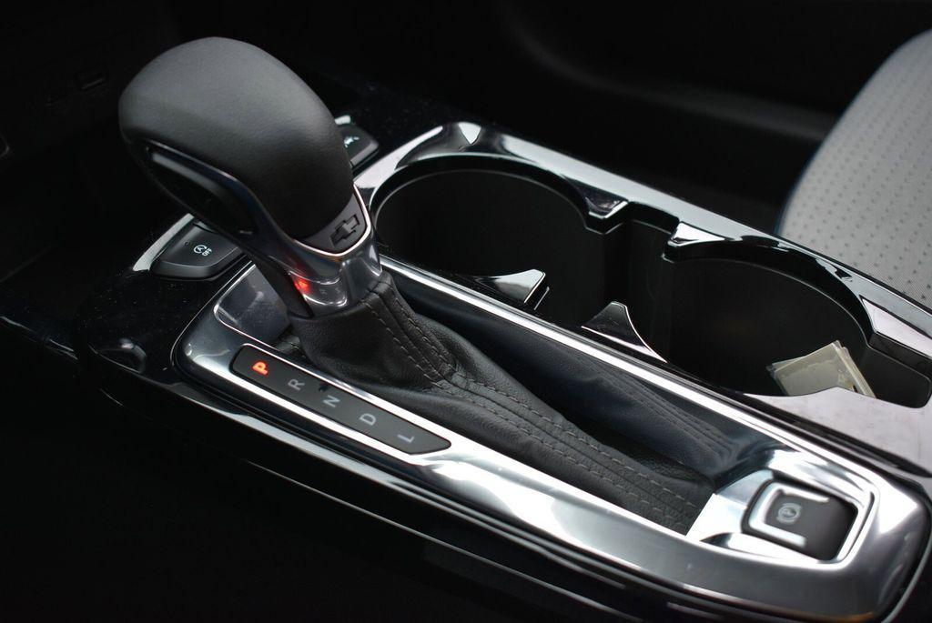 used 2025 Chevrolet Trax car, priced at $21,472