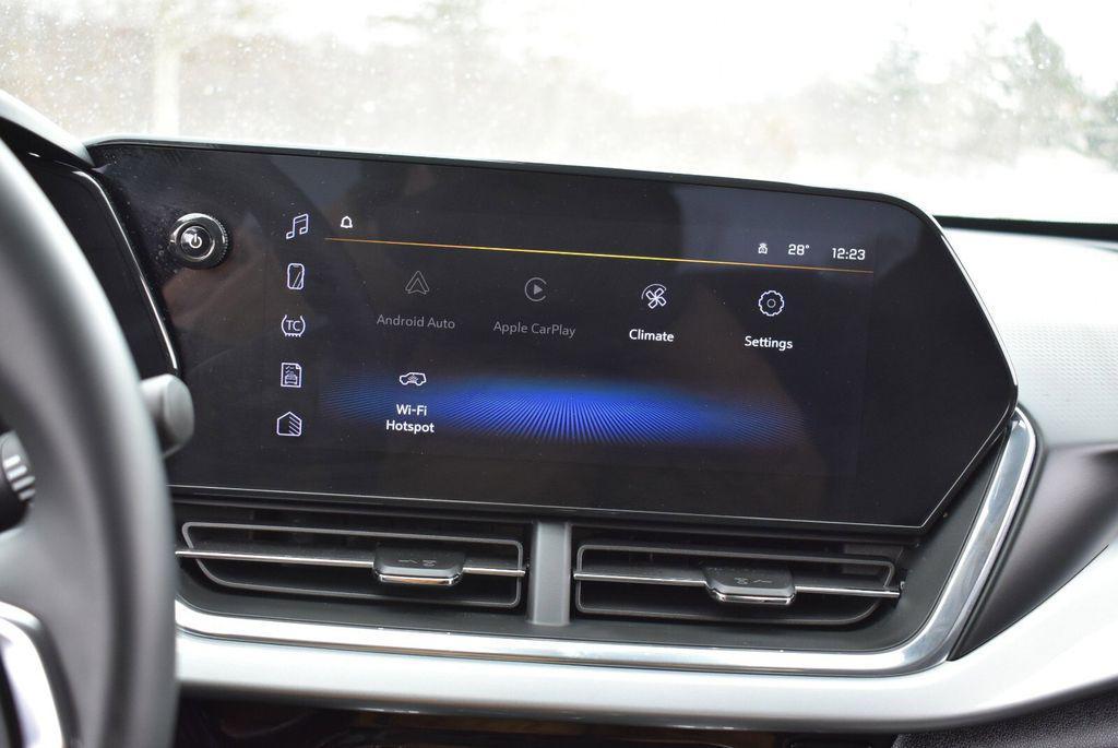 used 2025 Chevrolet Trax car, priced at $21,472