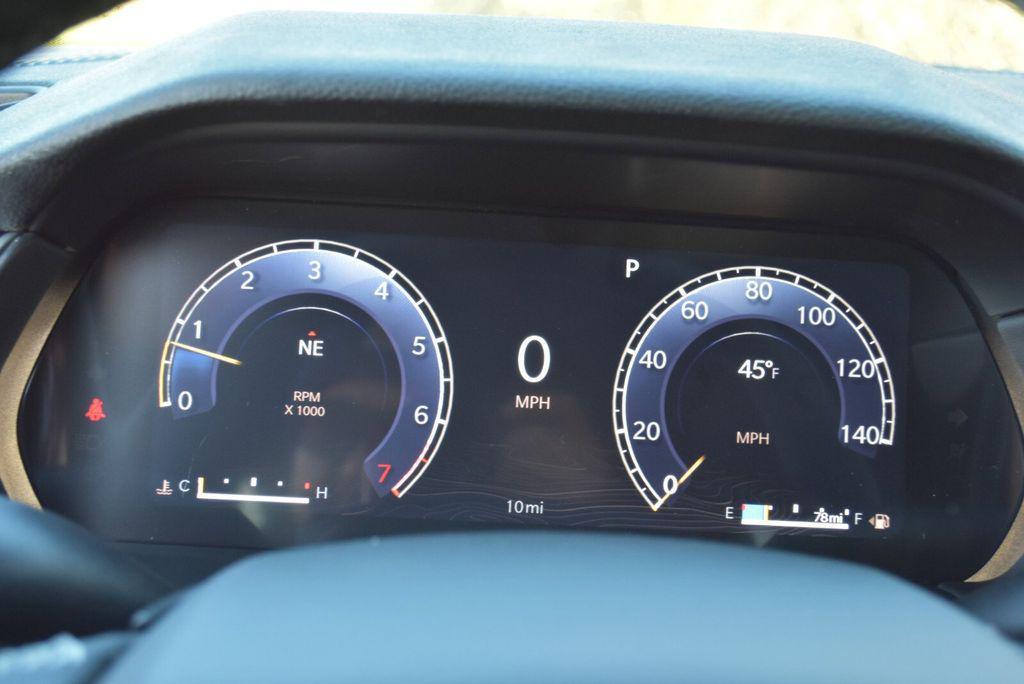 new 2025 Jeep Grand Cherokee car, priced at $35,999