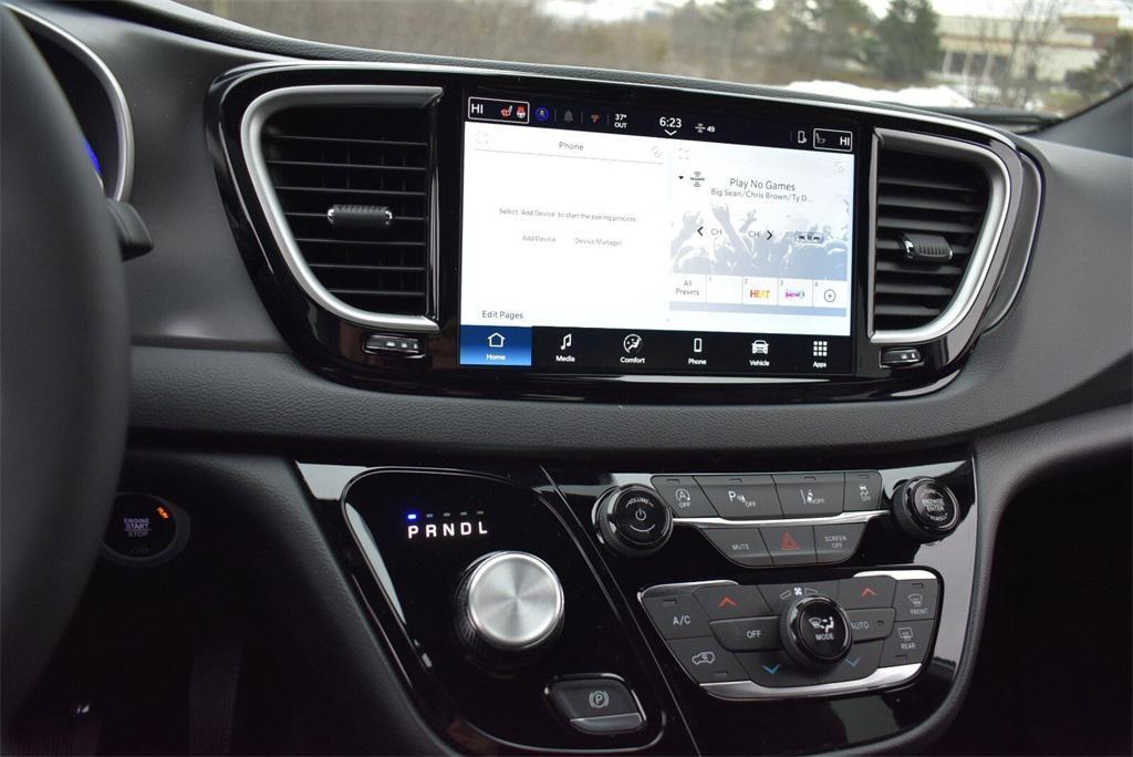 new 2026 Chrysler Voyager car, priced at $39,799