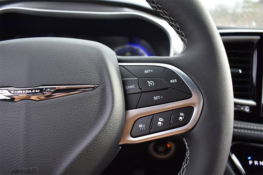 new 2026 Chrysler Pacifica car, priced at $43,486