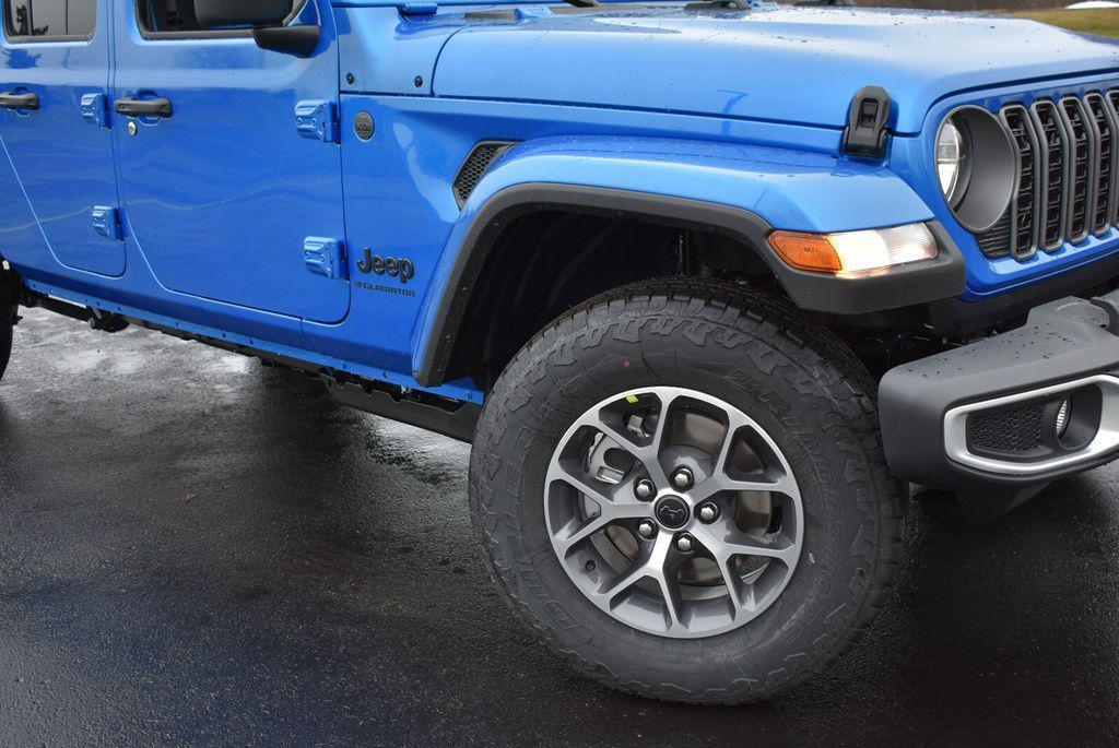new 2026 Jeep Gladiator car, priced at $47,820