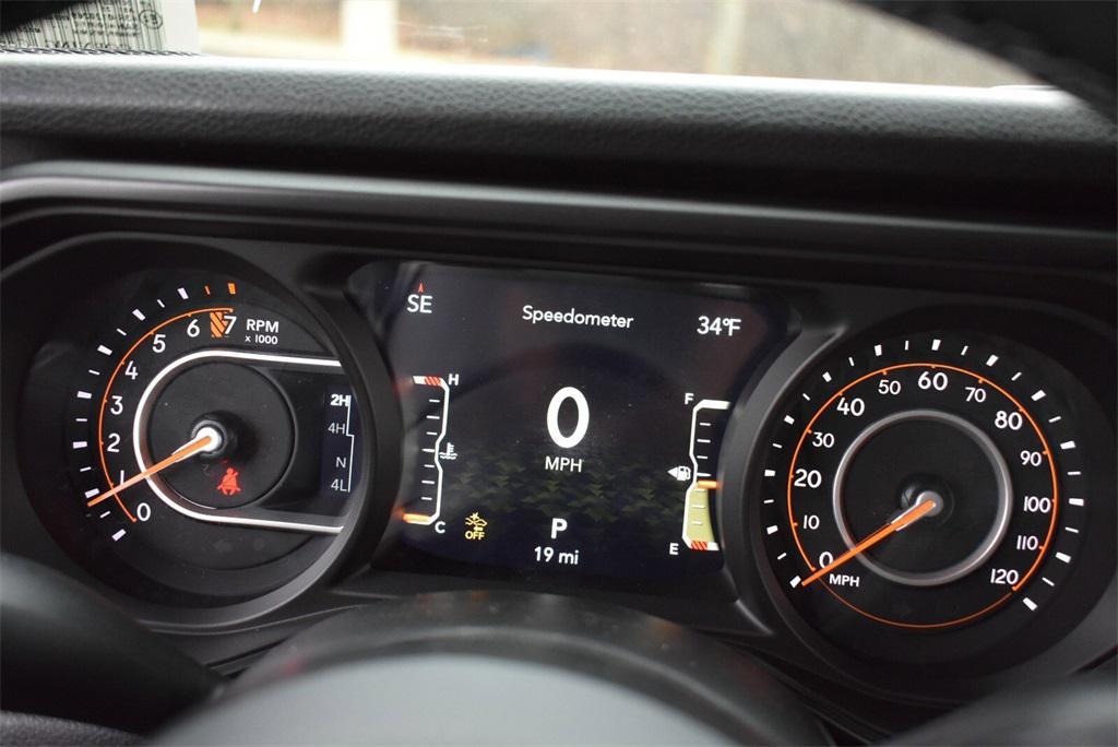 new 2026 Jeep Gladiator car, priced at $48,820