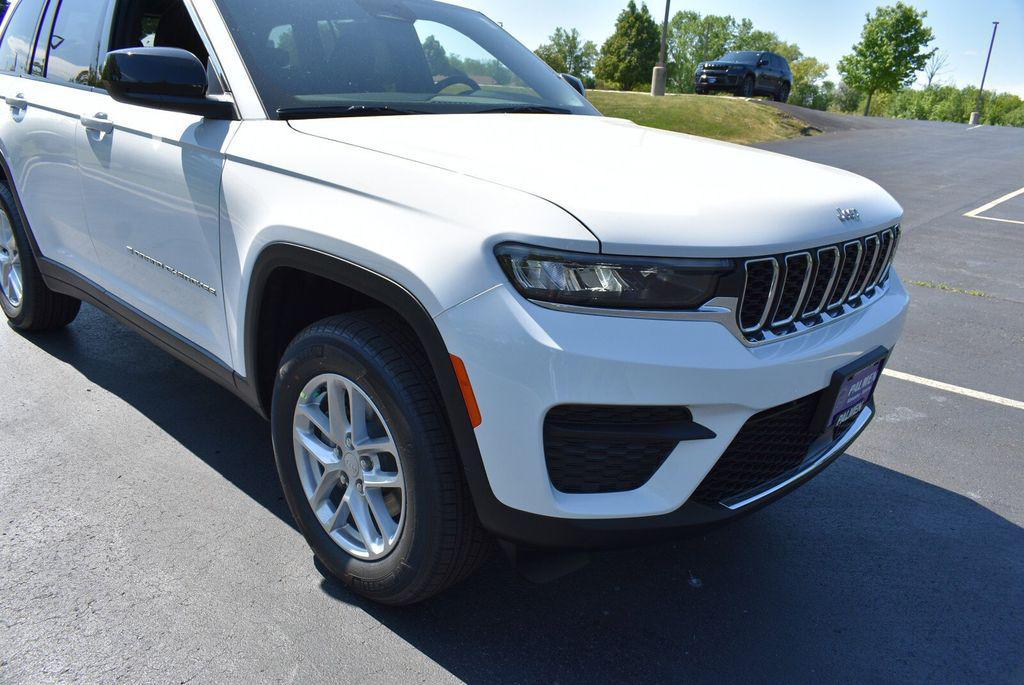 new 2026 Jeep Grand Cherokee car, priced at $35,932