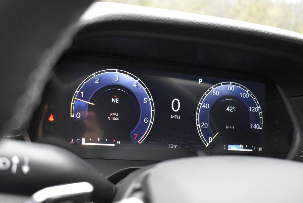 new 2025 Jeep Grand Cherokee L car, priced at $44,999