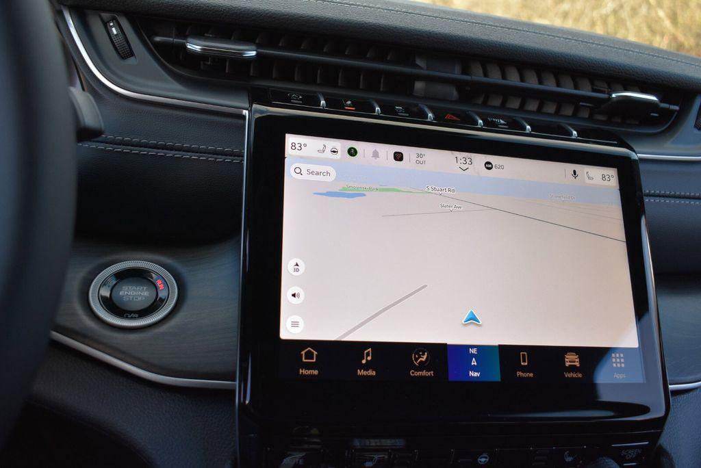 new 2025 Jeep Grand Cherokee car, priced at $46,990