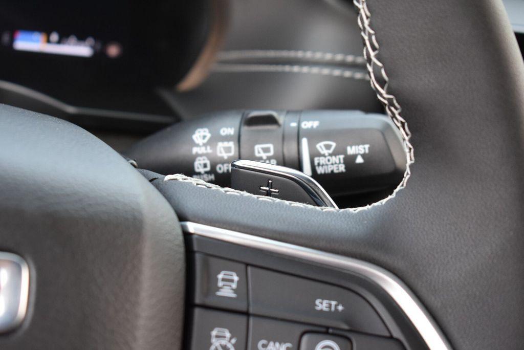 new 2026 Jeep Grand Cherokee car, priced at $41,600