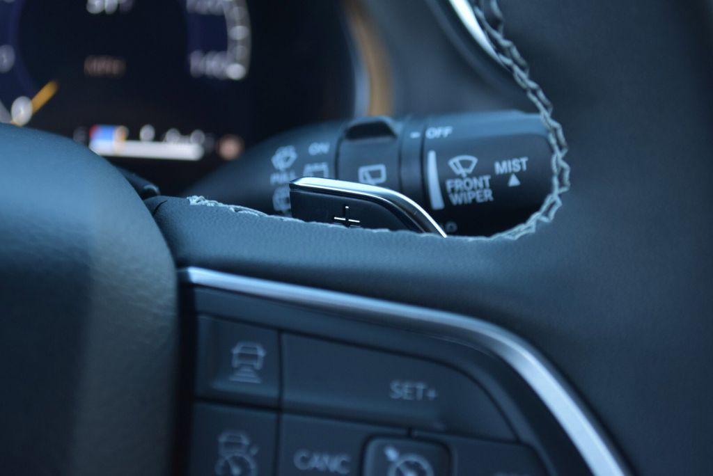 new 2025 Jeep Grand Cherokee car, priced at $41,990