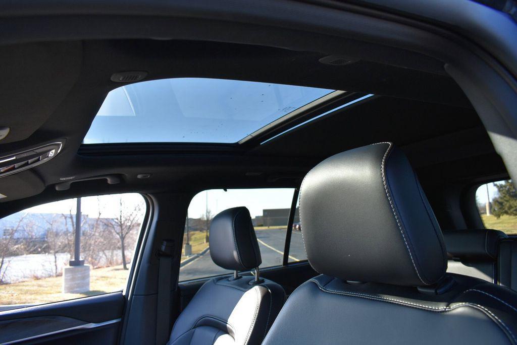 used 2025 Jeep Grand Cherokee car, priced at $41,969