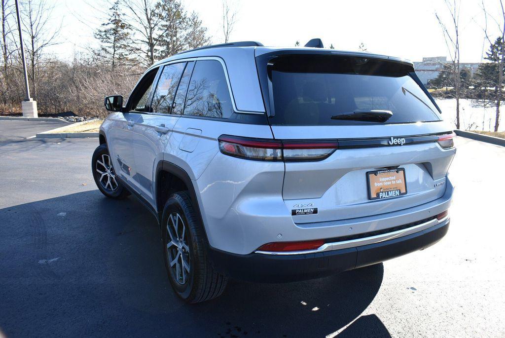 used 2025 Jeep Grand Cherokee car, priced at $41,969