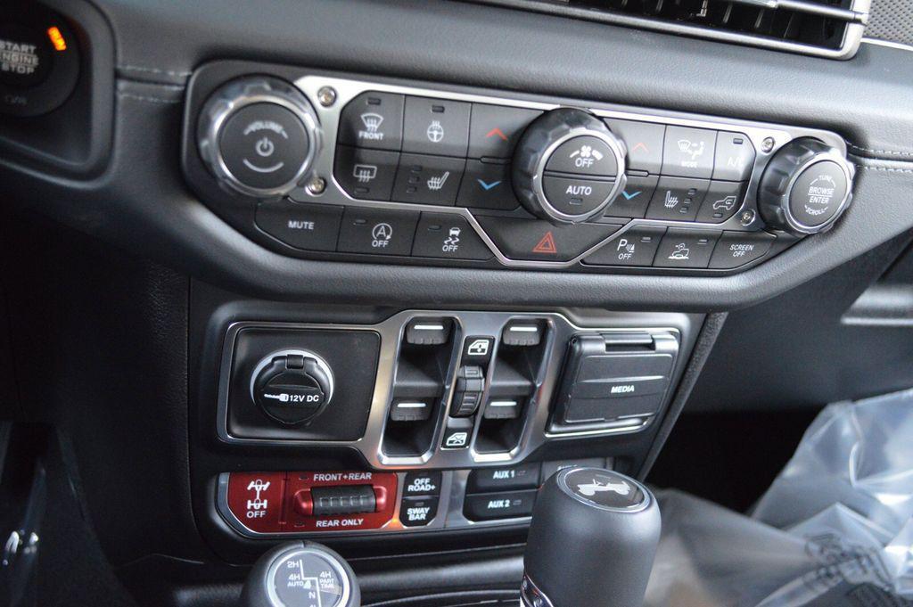 new 2026 Jeep Wrangler car, priced at $61,254