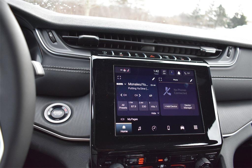 new 2025 Jeep Grand Cherokee car, priced at $42,999