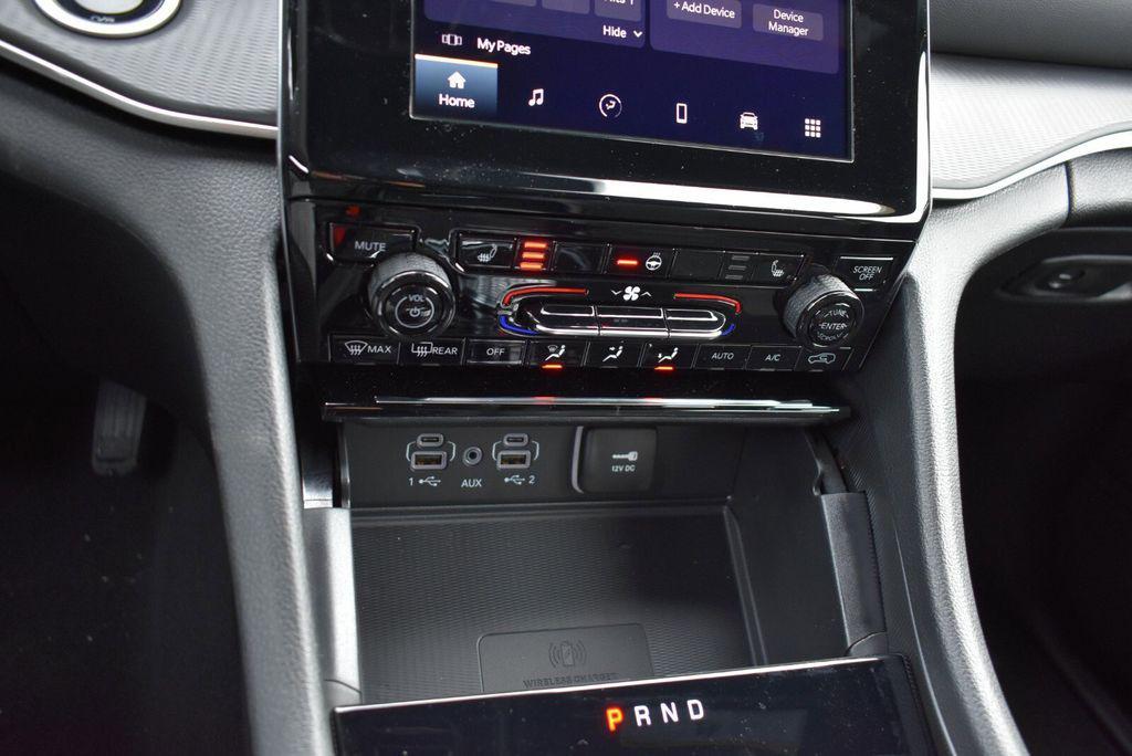 new 2025 Jeep Grand Cherokee car, priced at $41,990