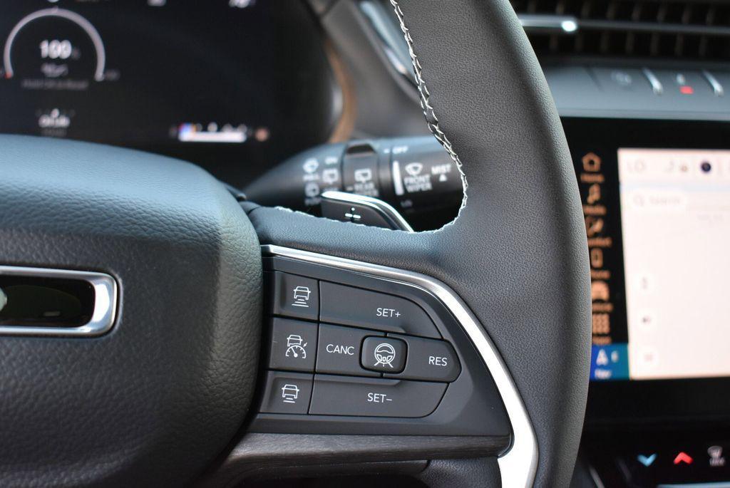 new 2026 Jeep Grand Cherokee car, priced at $45,932