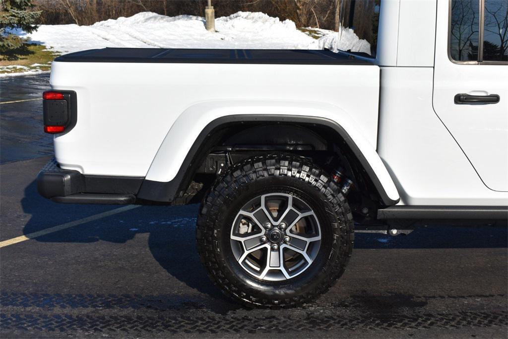 used 2024 Jeep Gladiator car, priced at $45,313