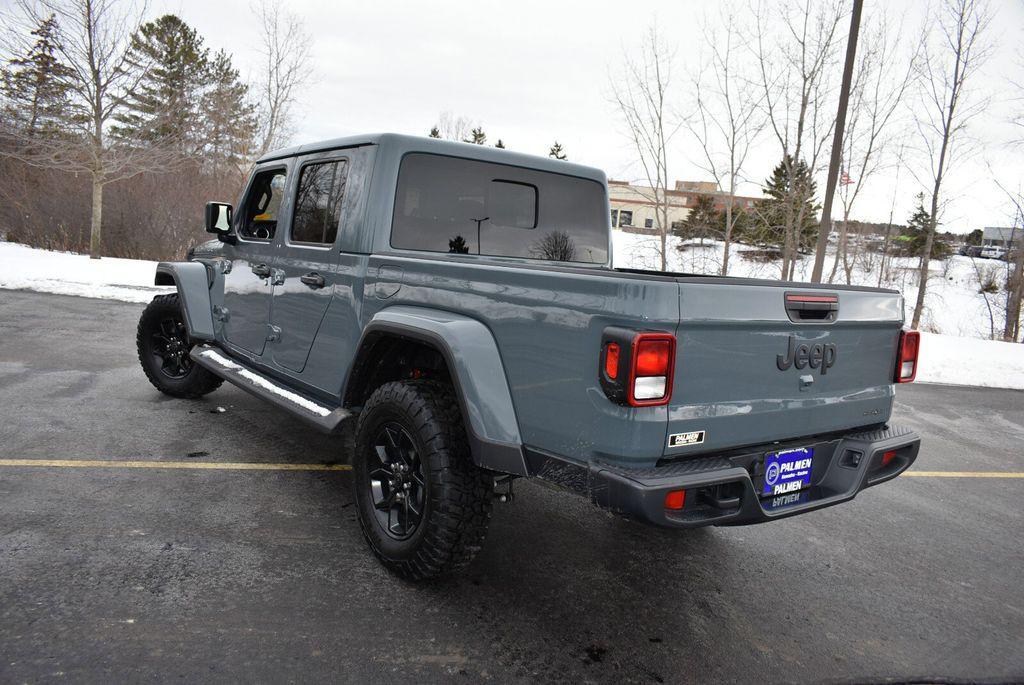 used 2025 Jeep Gladiator car, priced at $41,997