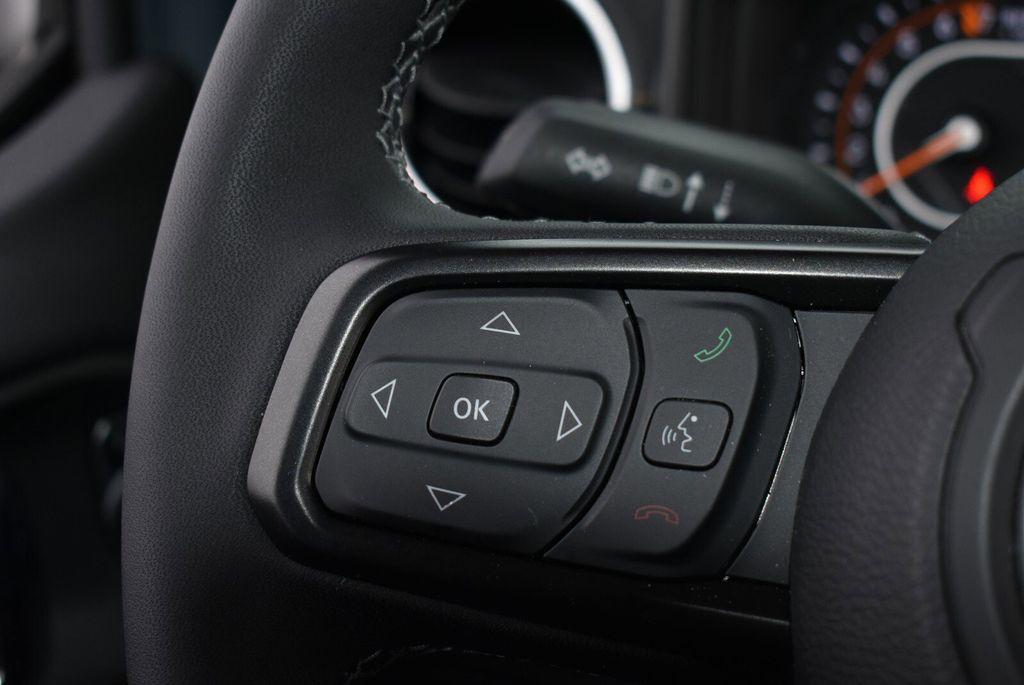 used 2025 Jeep Gladiator car, priced at $41,997