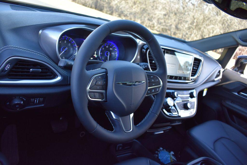 new 2026 Chrysler Pacifica car, priced at $40,992