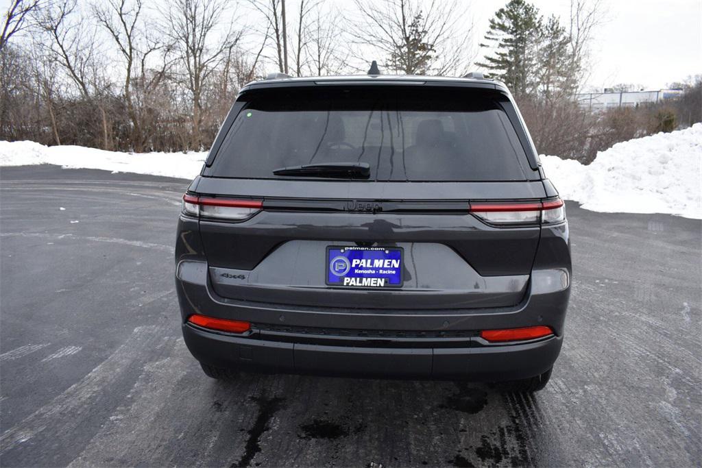 new 2025 Jeep Grand Cherokee car, priced at $42,999