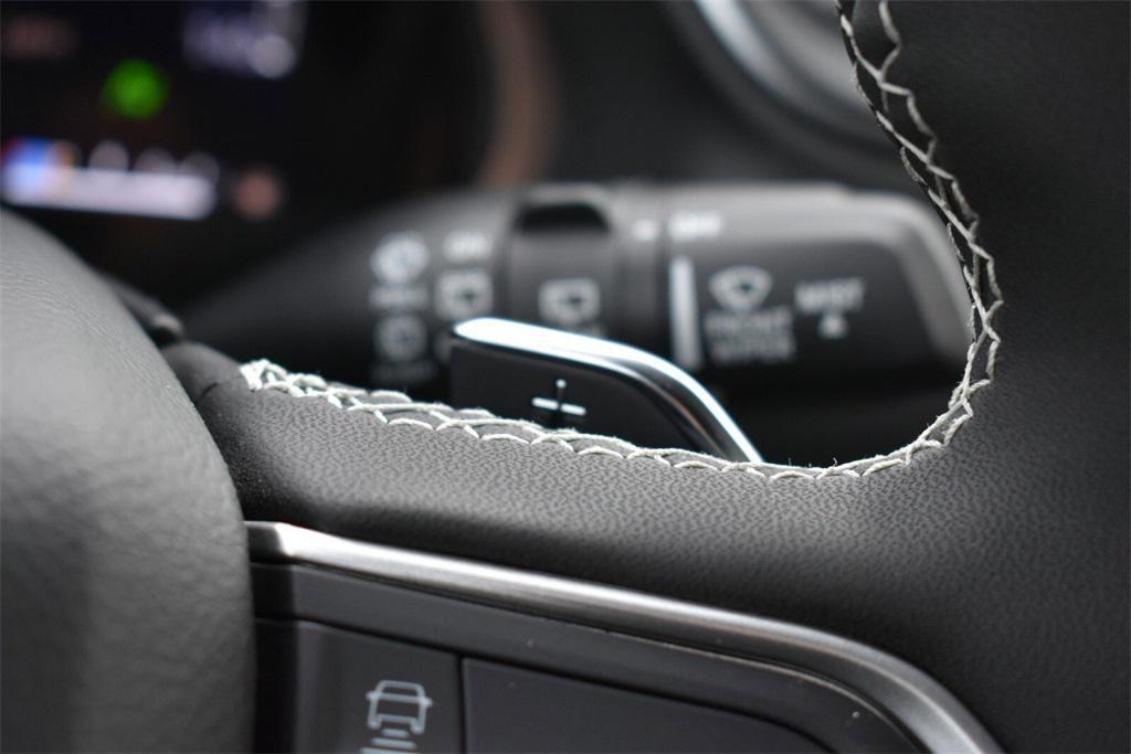 new 2025 Jeep Grand Cherokee car, priced at $42,999