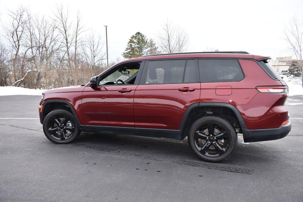 used 2024 Jeep Grand Cherokee L car, priced at $33,250