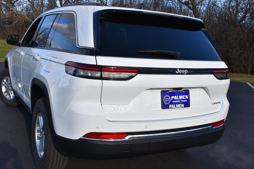 new 2025 Jeep Grand Cherokee car, priced at $36,999