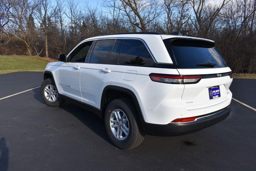 new 2025 Jeep Grand Cherokee car, priced at $36,999