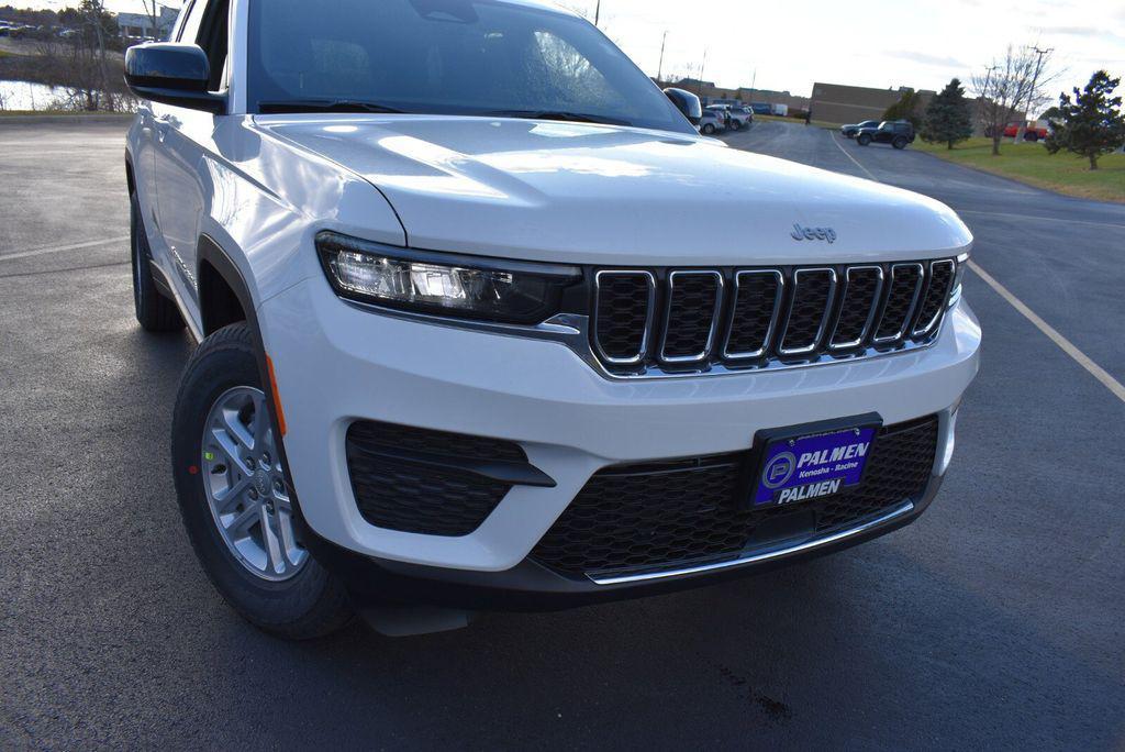 new 2025 Jeep Grand Cherokee car, priced at $36,999
