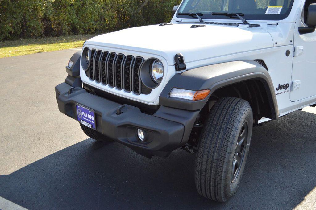 new 2026 Jeep Wrangler car, priced at $37,418