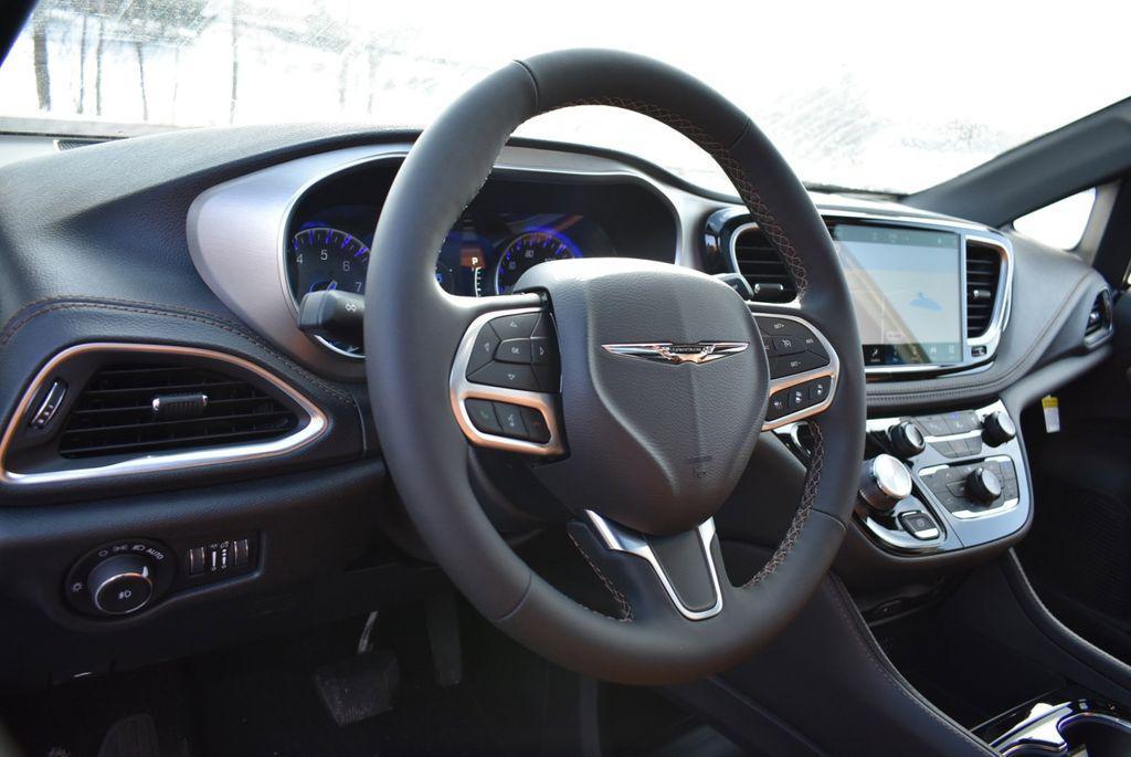 new 2026 Chrysler Pacifica car, priced at $56,437