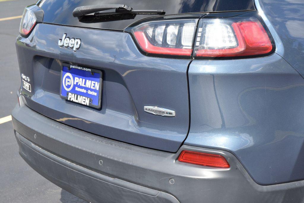 used 2020 Jeep Cherokee car, priced at $20,281