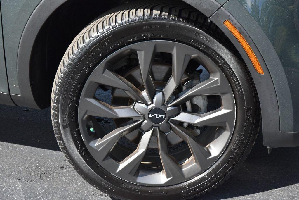 used 2023 Kia Sorento car, priced at $30,565