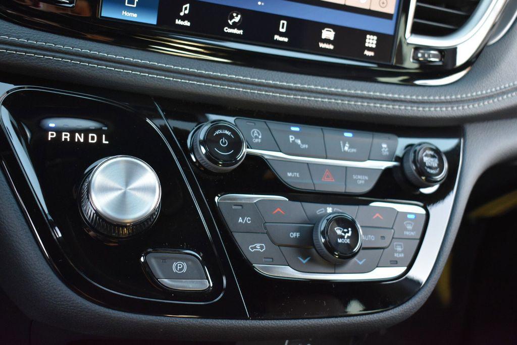 new 2026 Chrysler Pacifica car, priced at $45,871