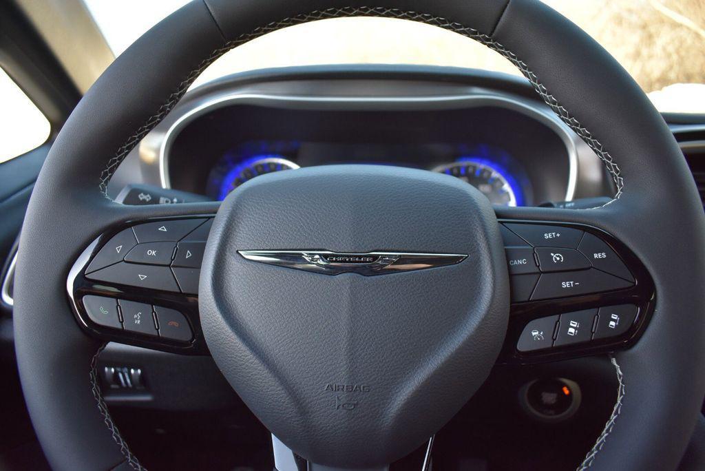 new 2026 Chrysler Pacifica car, priced at $45,871