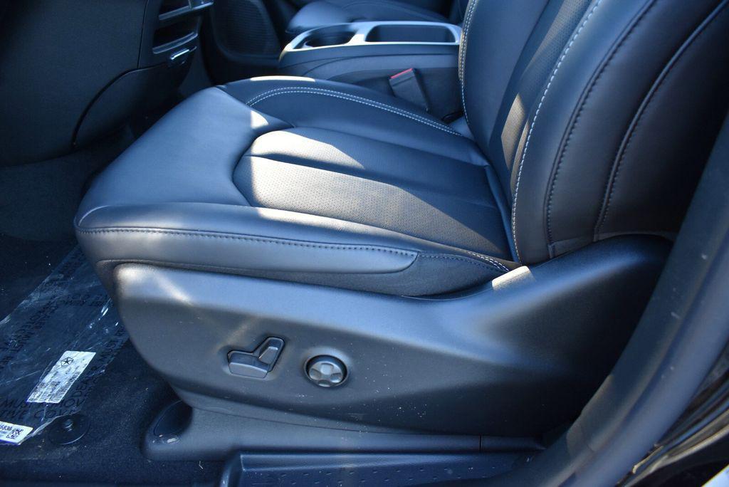 new 2026 Chrysler Pacifica car, priced at $45,871