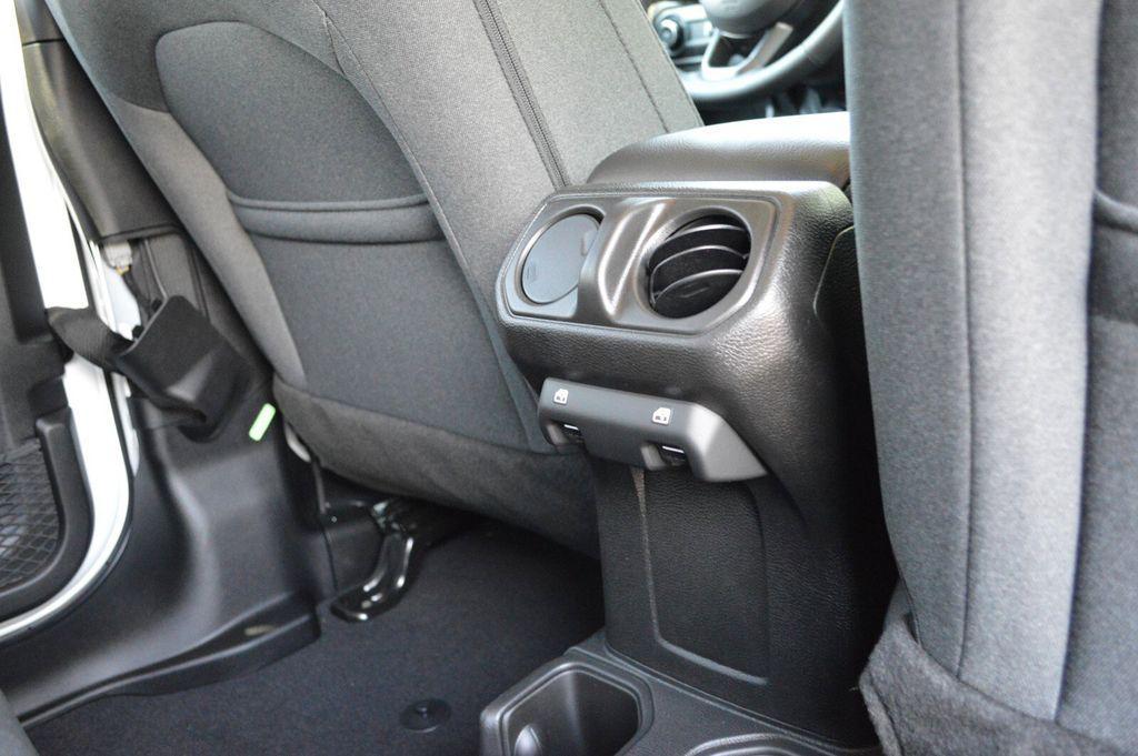 new 2025 Jeep Wrangler car, priced at $39,999