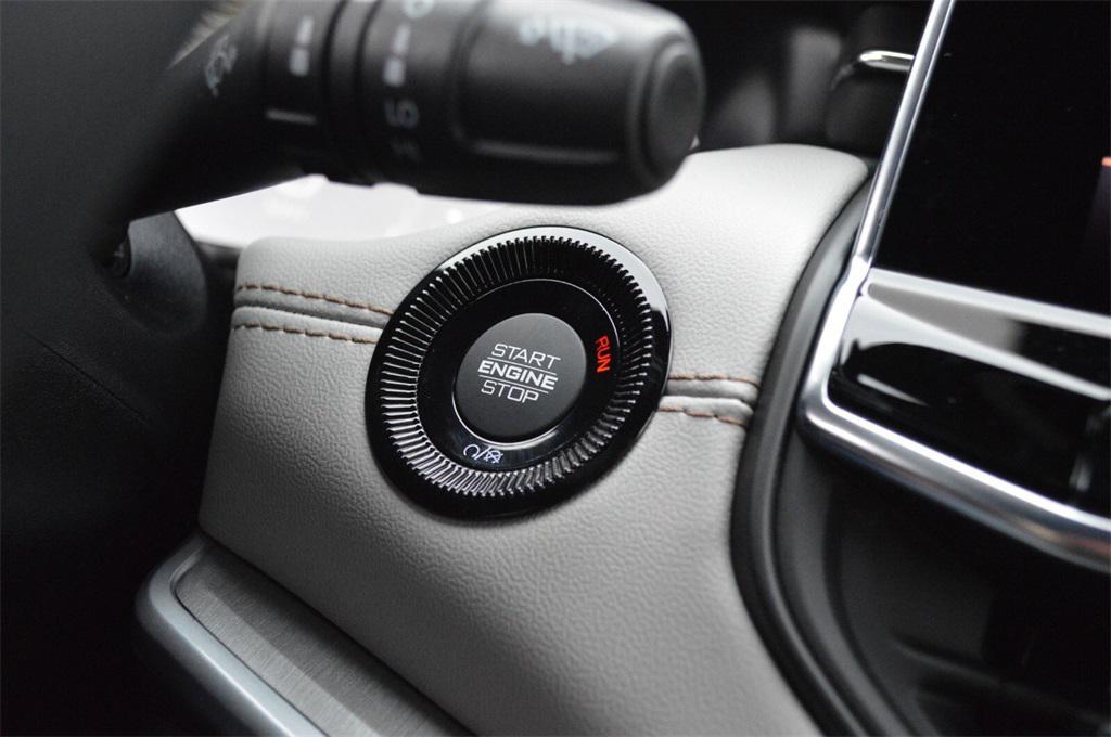 new 2026 Jeep Compass car, priced at $32,234