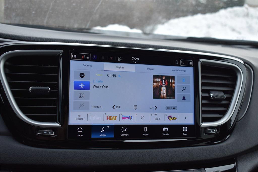 new 2026 Chrysler Voyager car, priced at $39,353