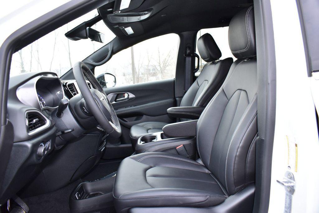 new 2026 Chrysler Voyager car, priced at $38,353