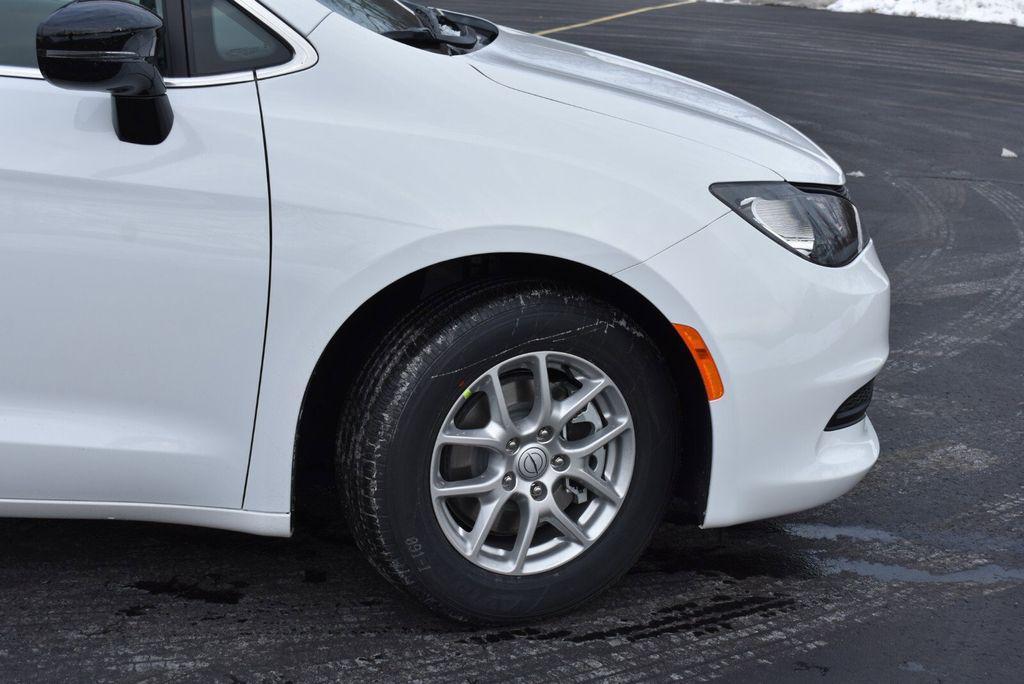 new 2026 Chrysler Voyager car, priced at $38,353