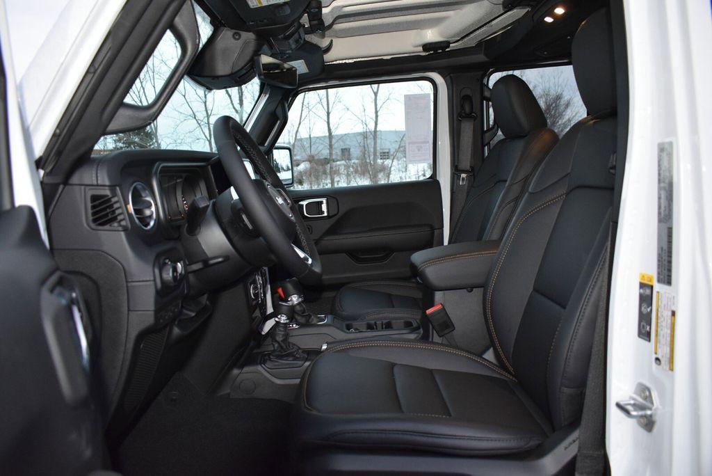 new 2026 Jeep Wrangler car, priced at $53,337