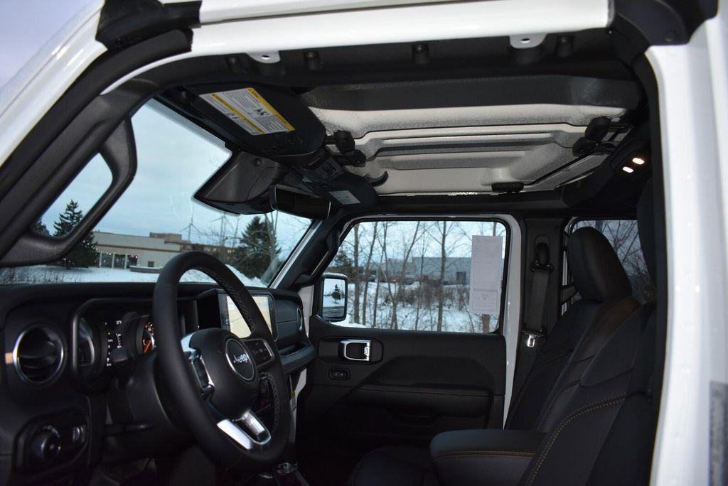 new 2026 Jeep Wrangler car, priced at $53,337