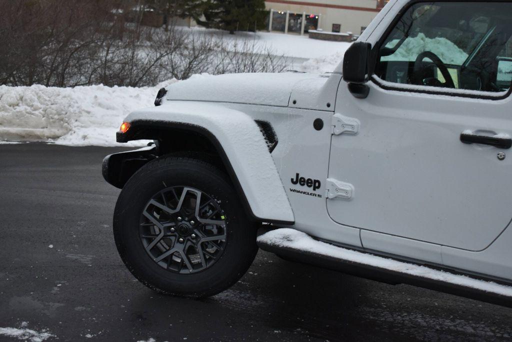 new 2026 Jeep Wrangler car, priced at $53,337