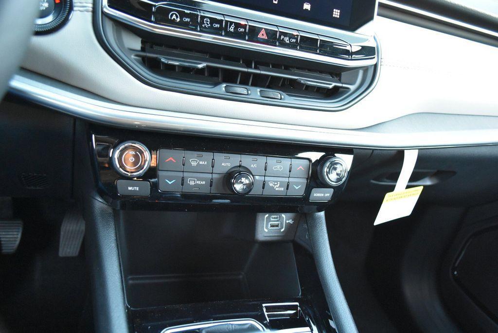 new 2026 Jeep Compass car, priced at $34,834