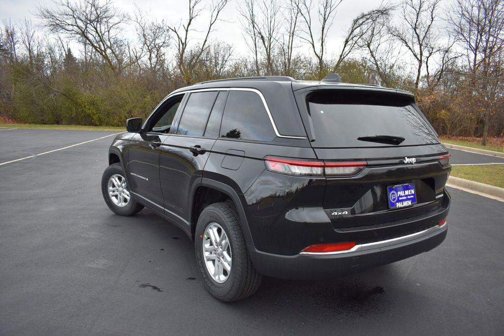 new 2025 Jeep Grand Cherokee car, priced at $36,990