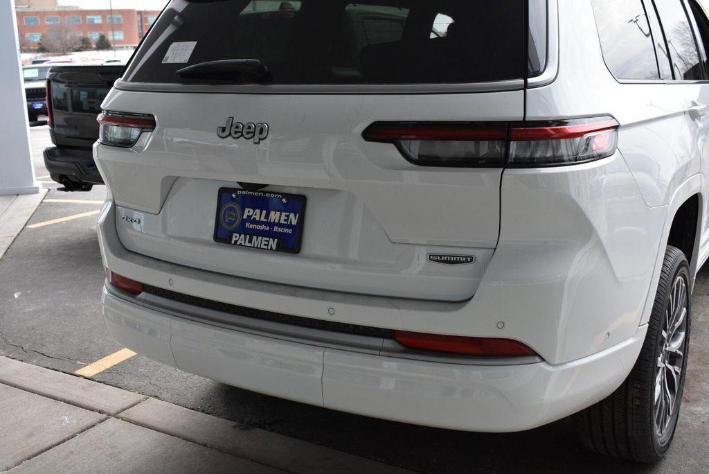new 2026 Jeep Grand Cherokee L car, priced at $63,282