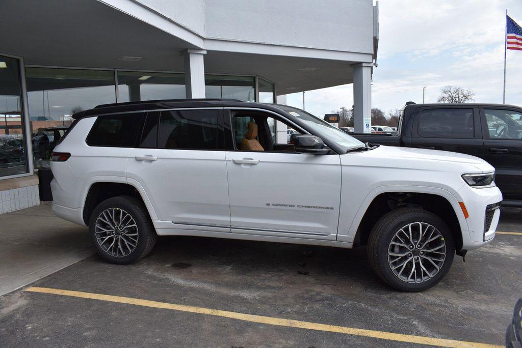 new 2026 Jeep Grand Cherokee L car, priced at $63,282