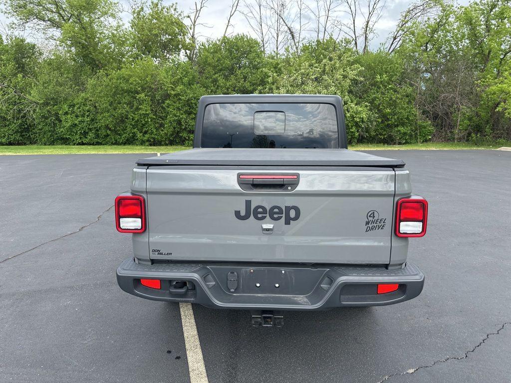 used 2022 Jeep Gladiator car, priced at $36,586