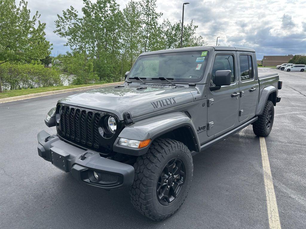 used 2022 Jeep Gladiator car, priced at $36,586